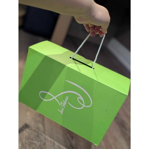 BNIB Sam Edelman Sneakers, size 8 - Picture 7 of 8